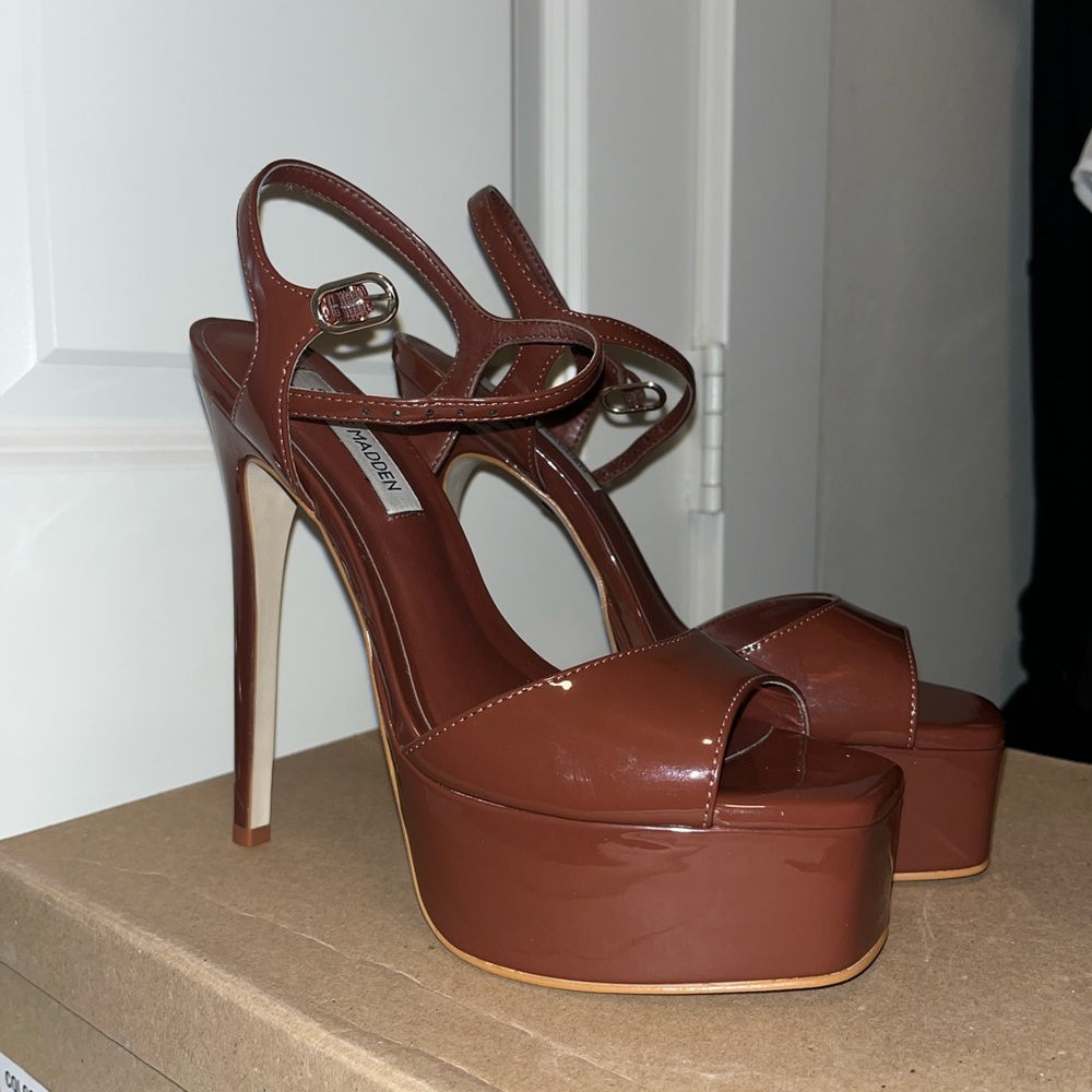 Steve Madden Chocolate Brown Platform Heels
